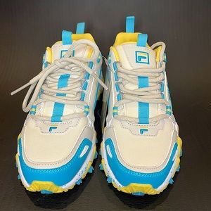 FILA Youth “Oakmont TR” Sample Sneakers NWT